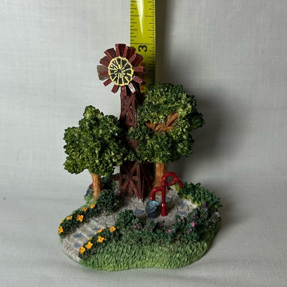 Liberty Falls Collection The Old Windmill Miniature Village Building - Picture 10 of 11